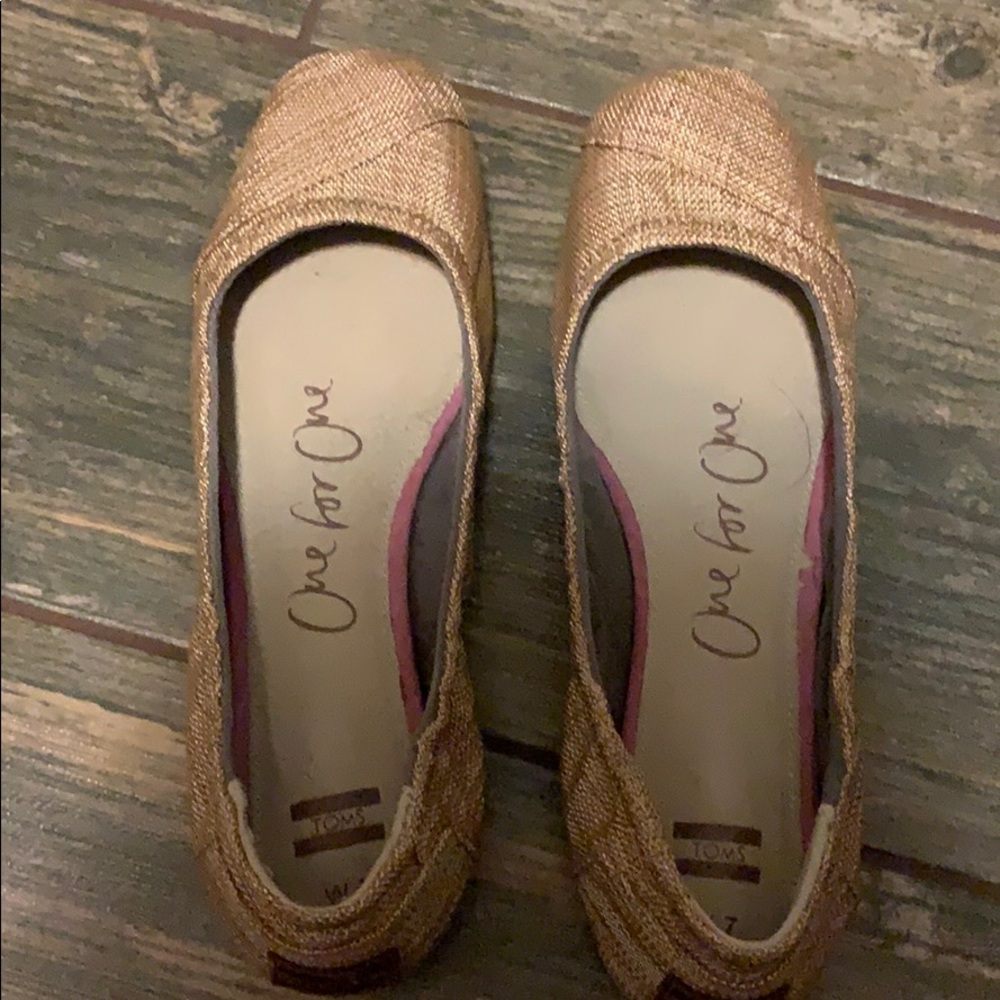Never worn One for one Toms flats